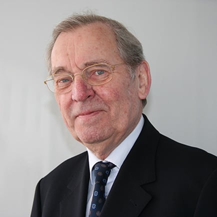 Portrait Dr. Reinhard Bauer
