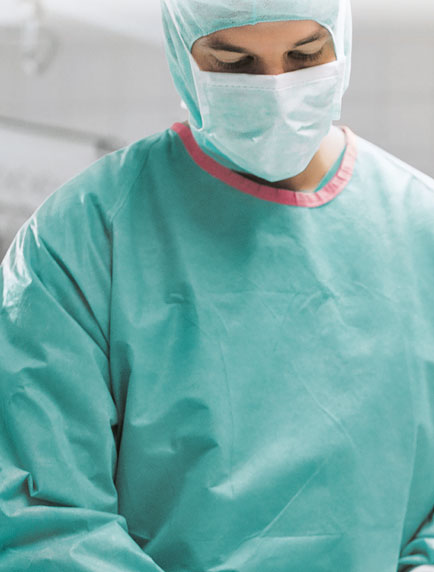 doktor před operací