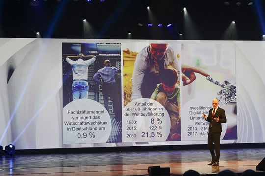 Andreas Joehle on stage