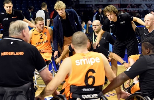 Toine Klerks and his team getting ready for the game