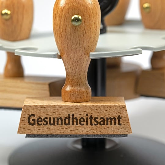 Stempel mit Aufschrift "Gesundheitsamt"