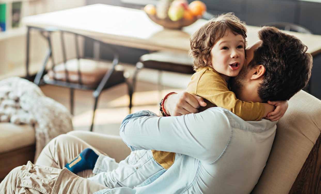 Dítě zažívá v náruči otce pocit absolutní jistoty a bezpečí. Chceme, aby se úplně stejně cítili pacienti v nemocnicích. O prevenci nozkomiálních nákaz píše Petr Havlíček, Brand Manager společnosti HARTMANN v časopise InSIGHT.
