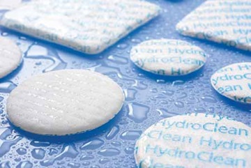 Polštářky Hydroclean pro krytí ran jsou tématem článku v časopise InSIGHT. Přečtěte si o konceptu HydroTerapie více.