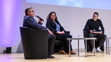 Steffi Nawrath, Michael Svoboda, Jens Zimmermann bei der Podiumsdiskussion