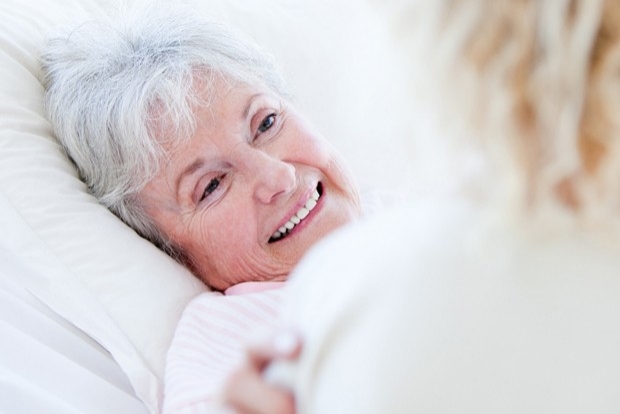 Vyslechnout si při léčbě v nemocnici dobrou zprávu je tisíckrát cennější než v normálním životě. Aby takových dobrých zpráv bylo co nejvíc, používejte při léčbě ran náš online nástroj i-hojeni.