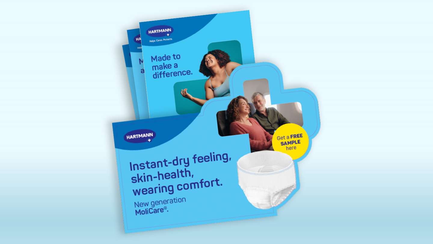 Beyaz zemin üzerinde HARTMANN yara bantları ve kompres paketleri.