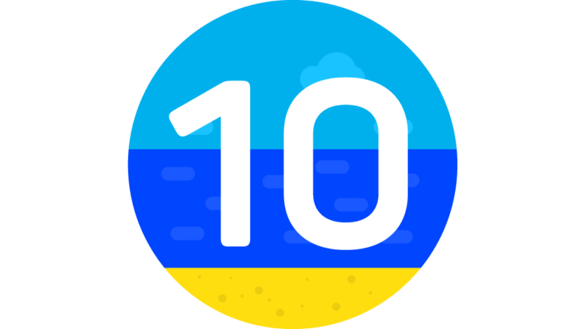 Die Zahl 10 in Weiß auf einem abstrakten Bild eines Strandes.