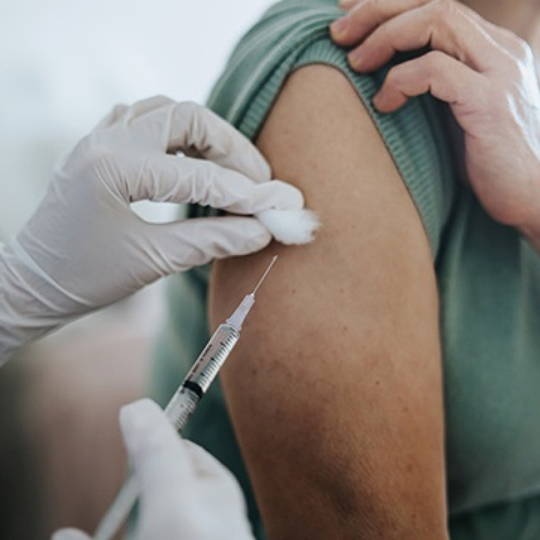 Photo person getting vaccinated