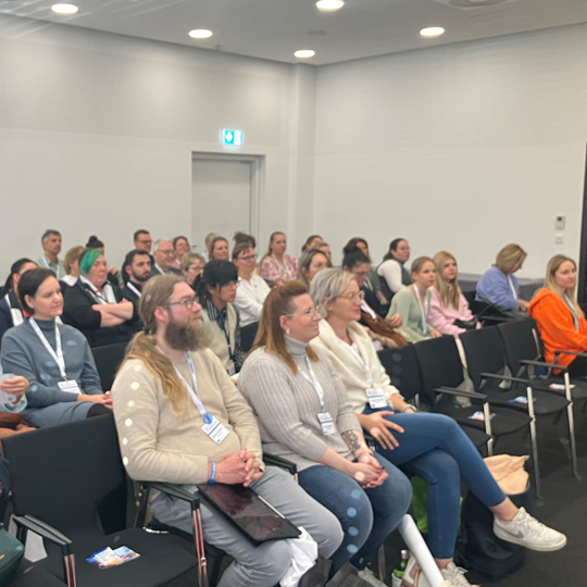 Deutscher Pflegetag Kongressteilnehmer beim Symposium 1