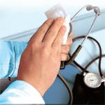 Klikněte a stáhněte si brožuru o základních zásadách dezinfekce v ambulancích a při ošetřovatelské péči