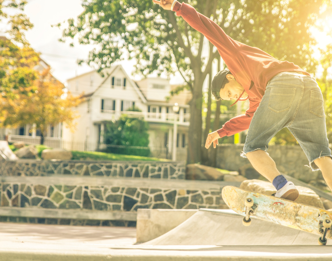 Nácvik nových triků na skateboardu se mnohdy neobejde bez spolehlivých náplastí za dobrou cenu