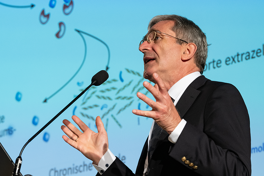 Dr. Prof. Hans Smola – Bremer Wundkongress